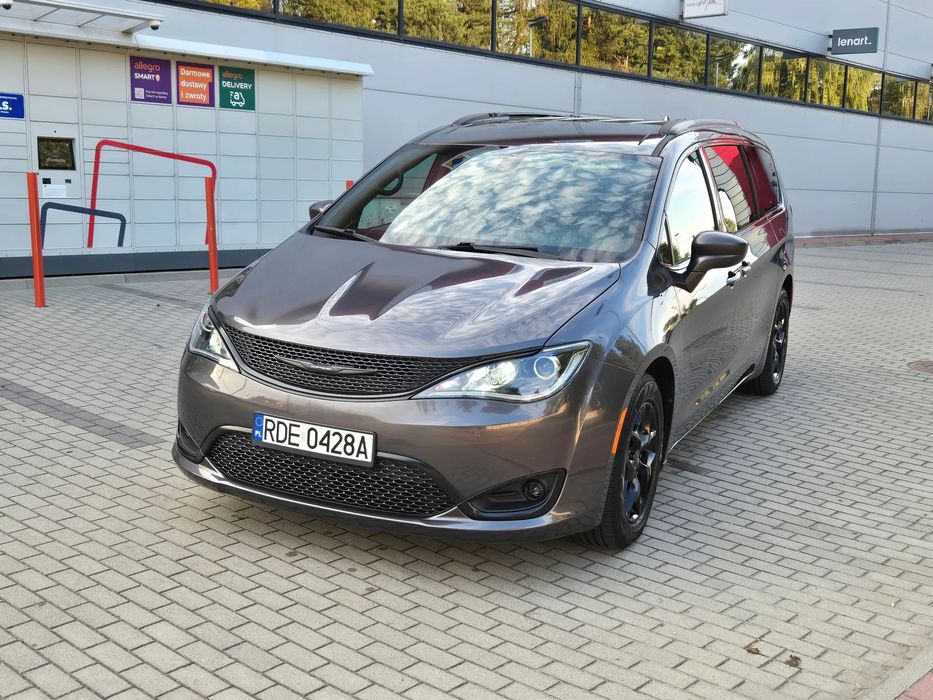 Chrysler Pacifica PACIFICA S  67 tys km