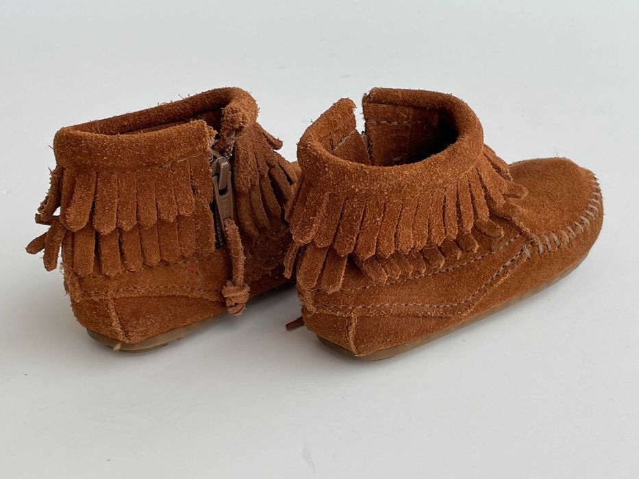 Botki Minnetonka zamszowe 14 cm stan idealny