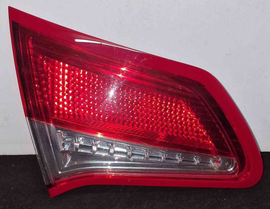 Farolim da Mala Esquerdo 967215588001 - CITROËN C4 II