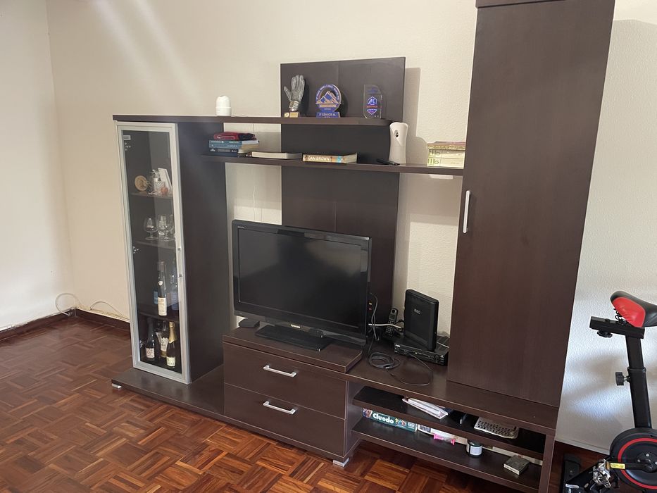 Armario de sala e aparador