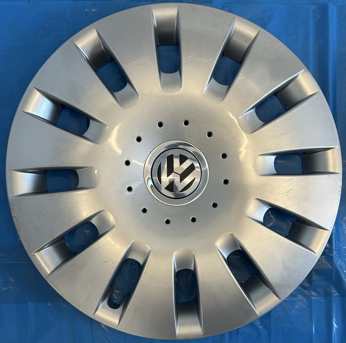 Kołpaki Oryginał VW Volkswagen R 16 na zatrzaski