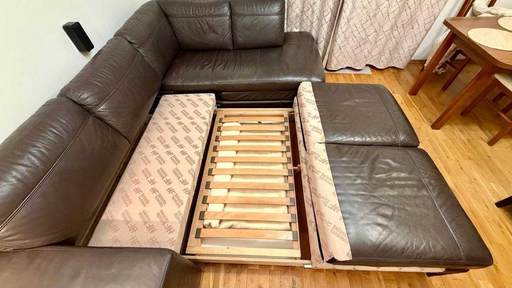 Duży narożnik skórzany z funkcją spania – 260 × 185 cm