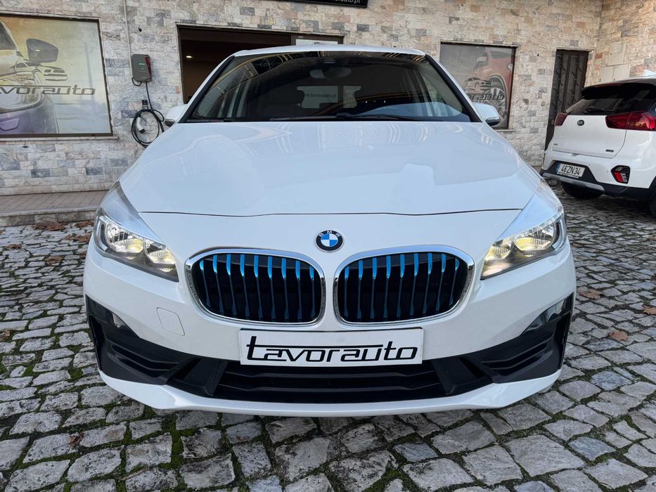 BMW 225xe Active Tourer Line Sport — photo 3