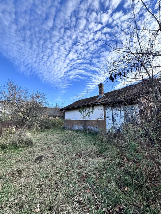 Земельна ділянка під забудову