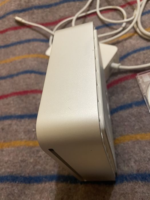 Mac mini A1176 (C2D 2,16Ghz/4gb/SSD128)