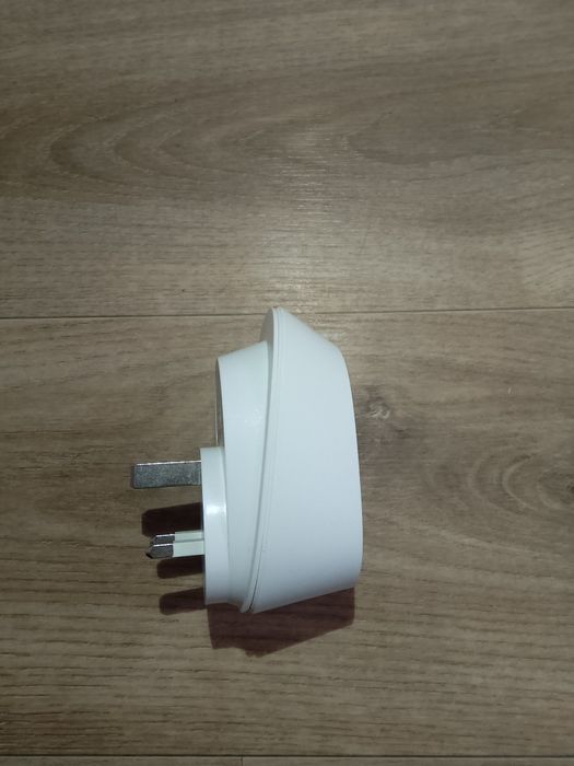 Розумна розетка TP-Link Smart Wi-Fi Plug HS100