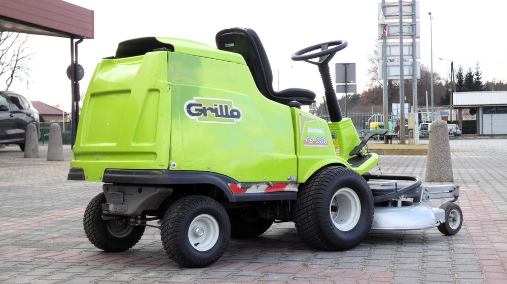 Traktorek kosiarka Grillo FD280 B&S Vanguard 23HP (260222.6) - Baras