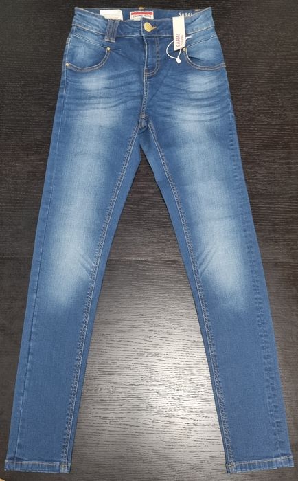 NOWE jeansy Castro Jeans Sarai. rozm 32
Bardzo