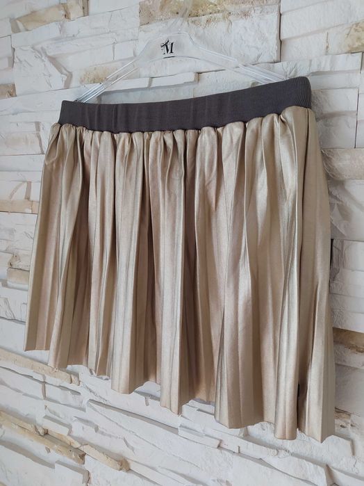 Złota plisowana spódniczka r.140 146