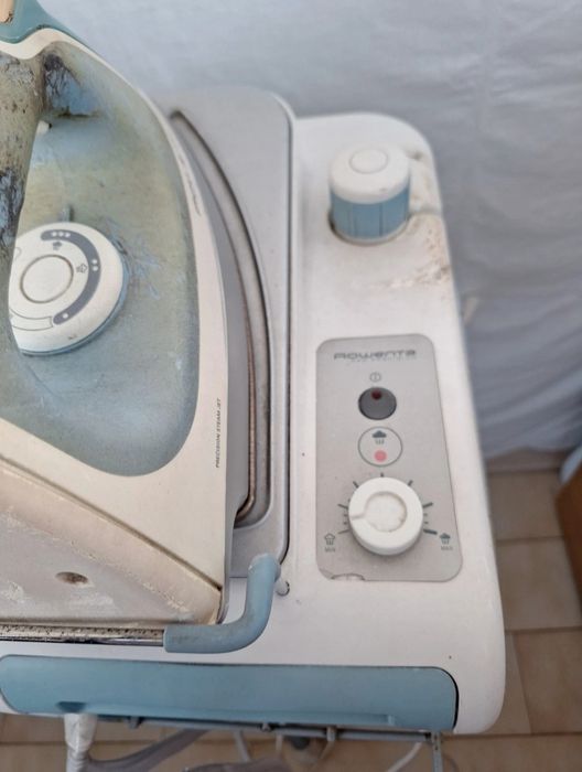 Ferro com caldeira rowenta