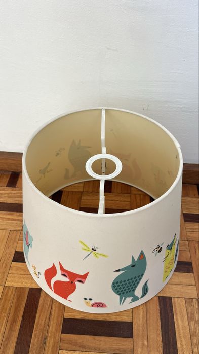 Abajur tema animais. Criança.