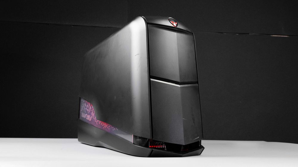 ПК Alienware | 32GB RAM | i7 6/12 Ядер | 875W БП| SSD 120GB| HDD 250GB