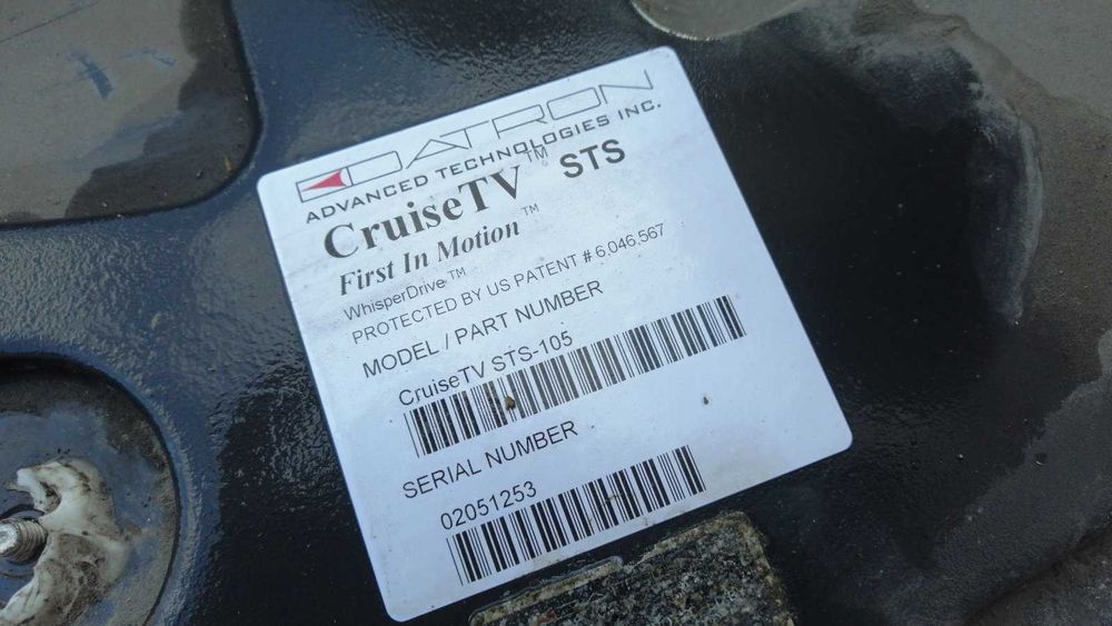 мобильная спутниковая антенна бокс CruiseTV STS-105 на крышу made usa