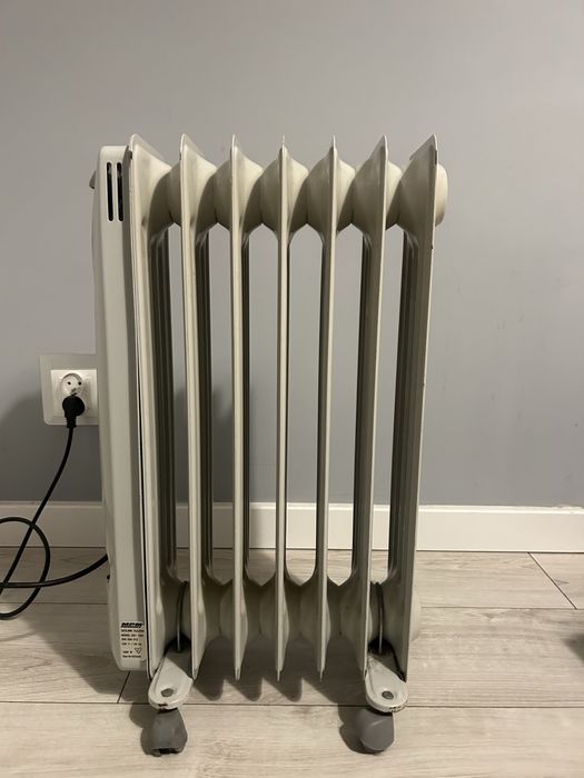 Grzejnik olejowy elek.1500W