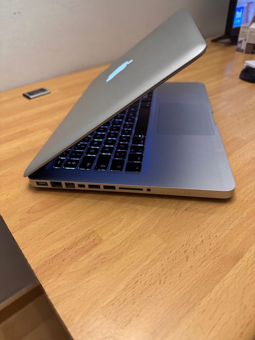 Apple MacBook pro