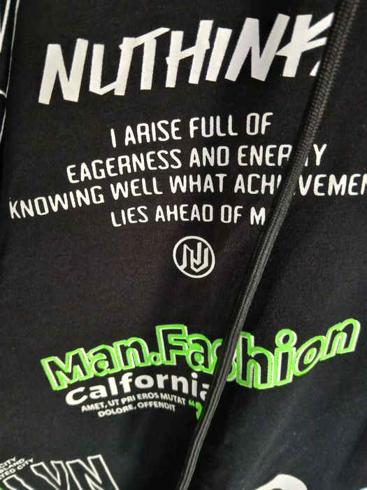Sprzedam T-shirt chłopięcy