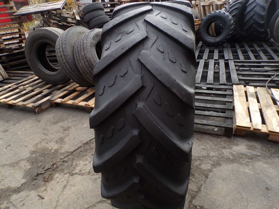 opona 420/85R30 Kleber 16.9R30 TRAKER (1200 netto)