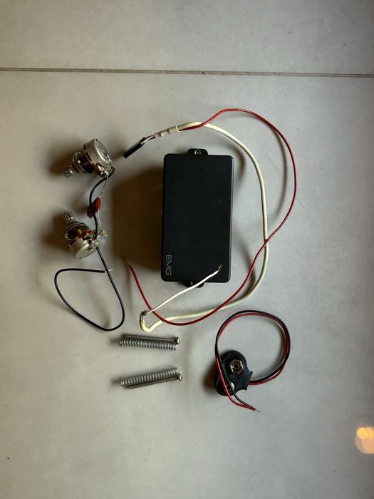 EMG 81/60 - conjunto de pickups ativos
