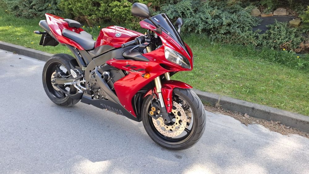 Yamaha r1 RN 12 Piękna
