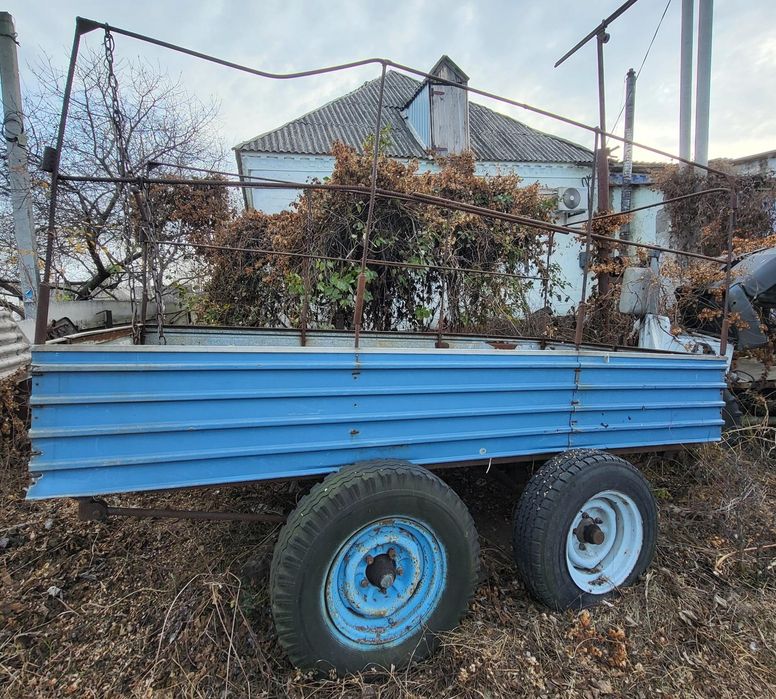 Продам причеп двухосний