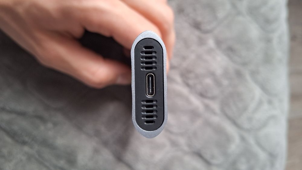 Портативний кейс для SSD