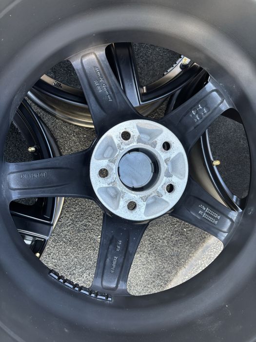 5/114.3 R18 Alutec диски