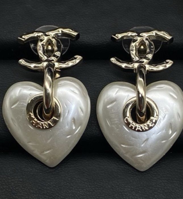 Koczyki perłowe serca