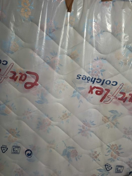 Colchão 183 x 133