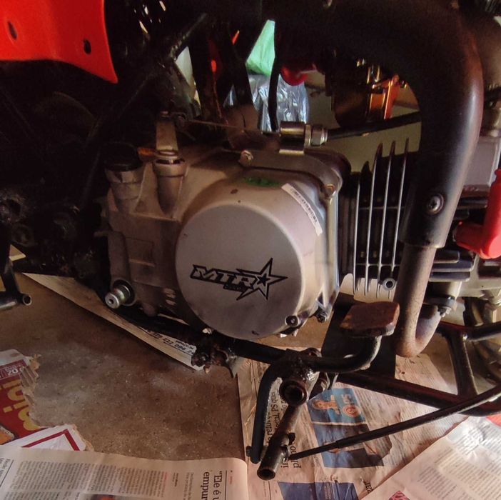 Vendo moto 4 ou troco por algo do meu agrado