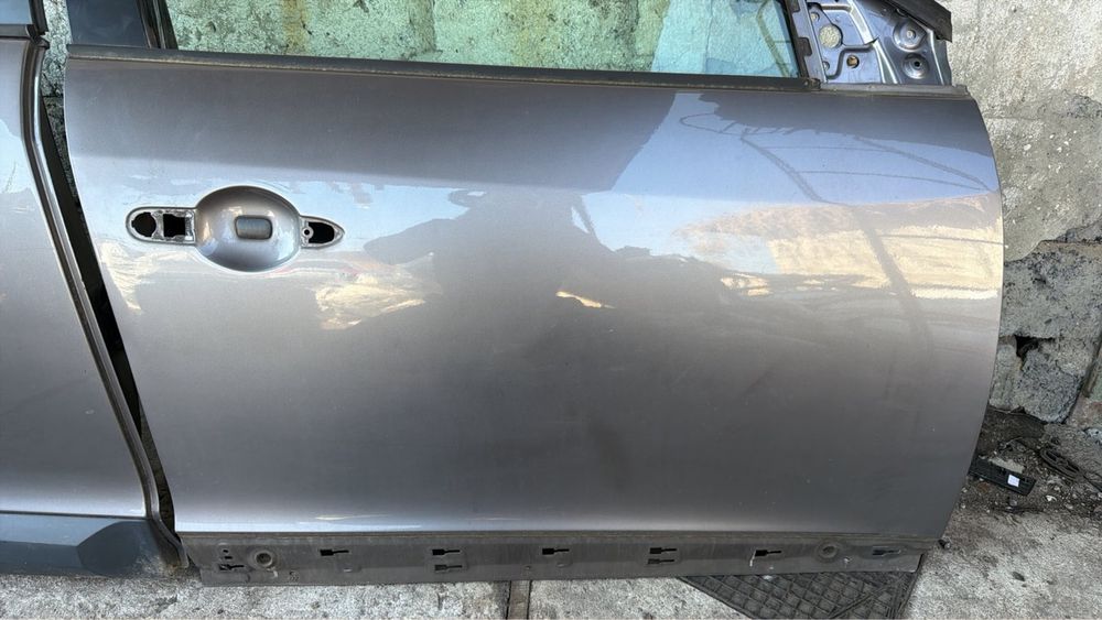 Двері Renault Megane 3 Меган 3 TEKNG праві ліві