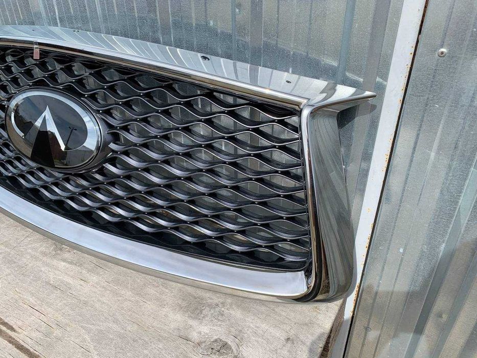 INFINITI QX50 J55 2018-2024  Решетка радиатора + значек под дистроник