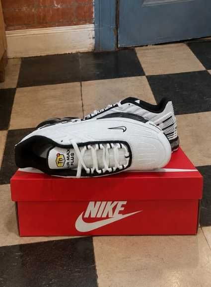 Nike Air Max TN Plus III R.41