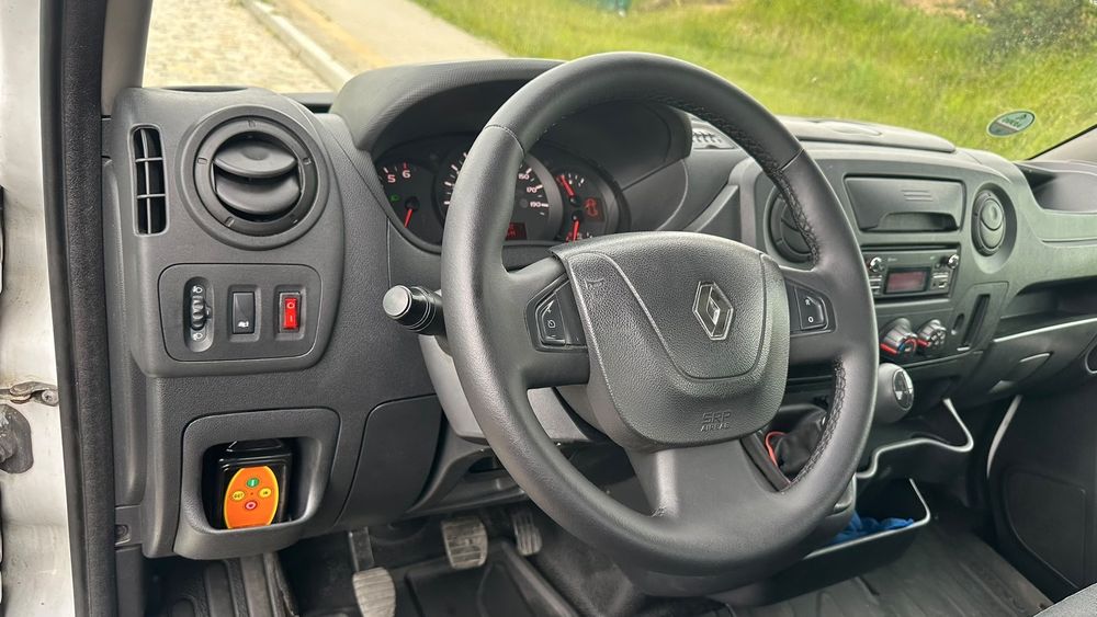 Auto laweta na wynajem Szczcein