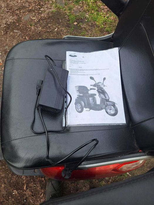Skuter elektryczny inwalidzki ZT-15 Trilux