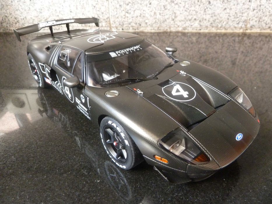 1:18 AutoArt, Ford GT LM Spec II Test Car, Minichamps Parque das