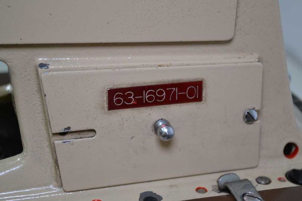 Guzikarka Maszyna do guzików Mauser Spezial Juki