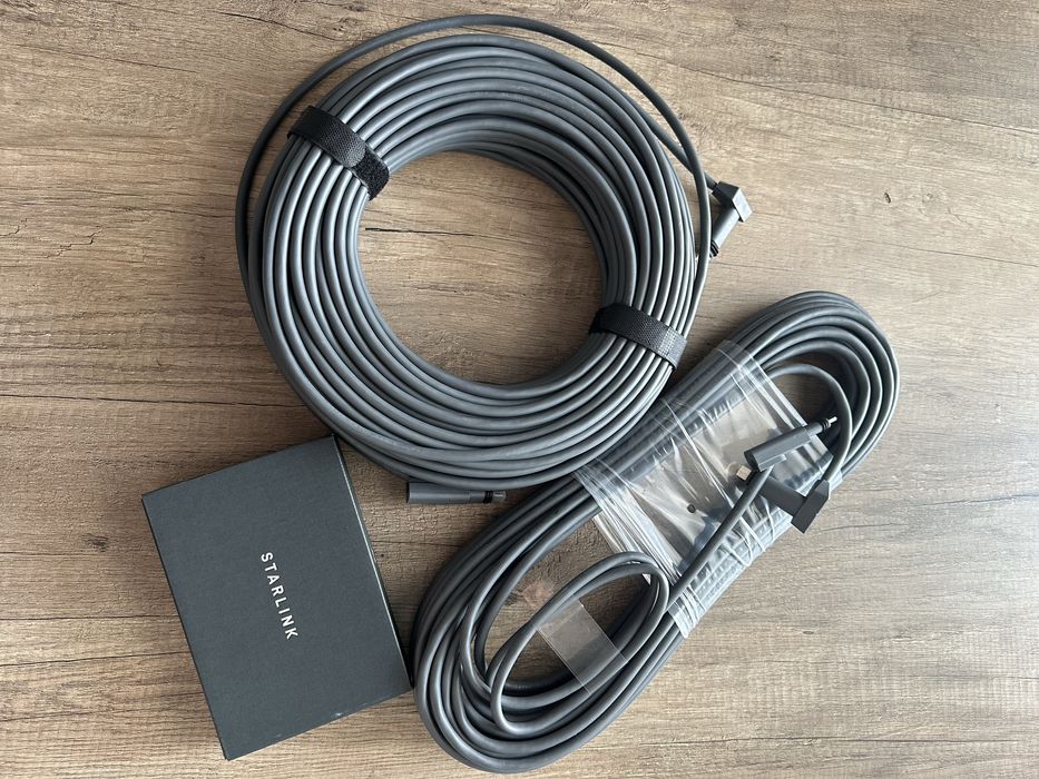 Мережевий адаптер Starlink (Ethernet Adapter original gen2)