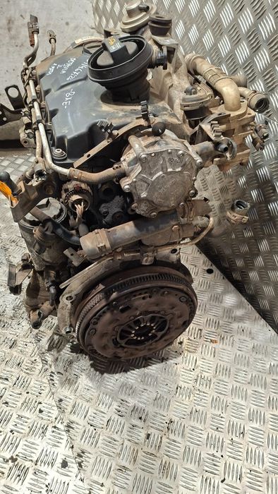 Silnik Słupek Z Układem Paliwowym Skoda Octavia Ii 1.9Tdi Bxe