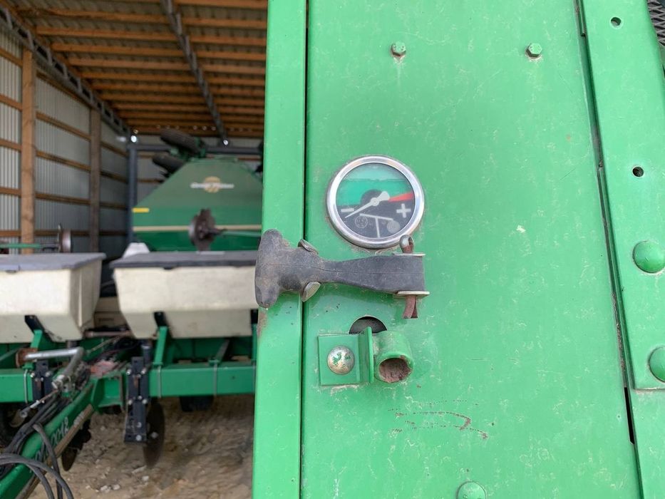 Прес-підбирач ДЖОН ДІР 590, JOHN DEERE 590, рулонний, 1998 р.в