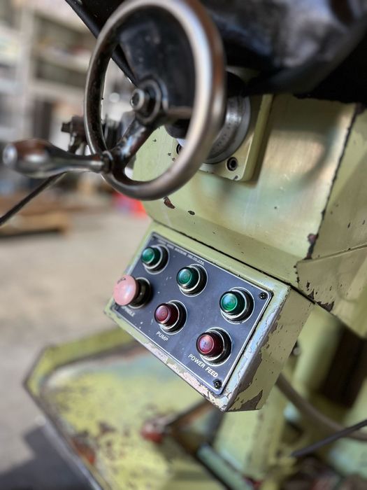 Fresadora industria metalomecânica