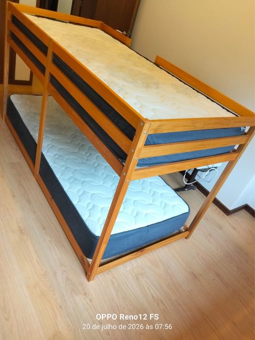 Cama beliche com 2 colchoes