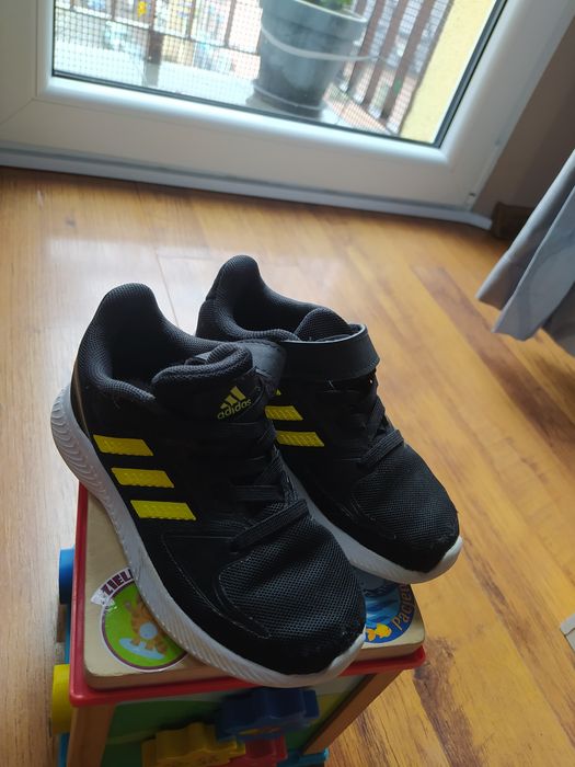 Buty dziecięce adidas 26,5