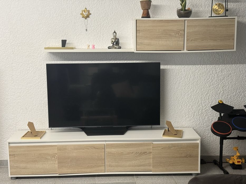 Móvel de TV moderno