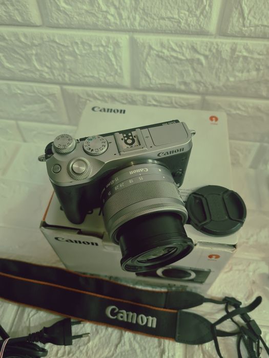 Canon EOS M6 фотоапарат