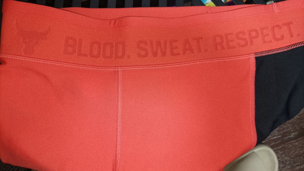 Шорти компресійні Under Armour PROJECT ROCK HEATGEAR BloodSweatRespect