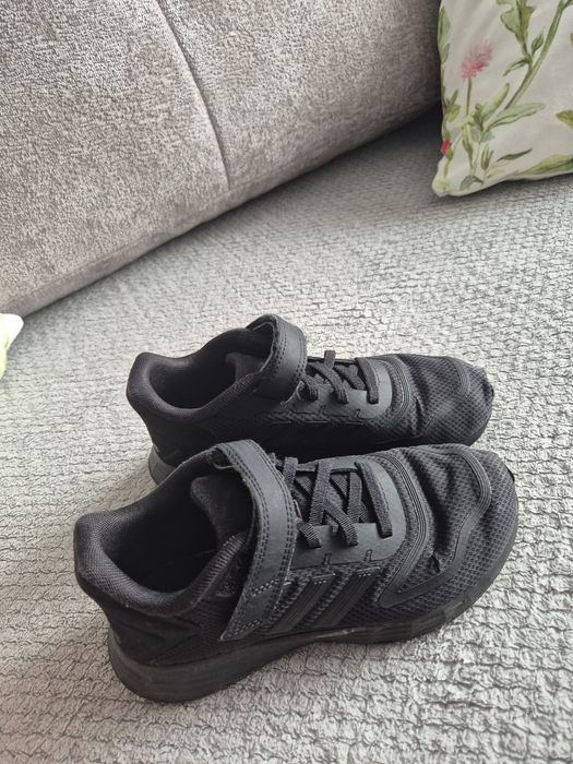 Buty Adidas r.31,5