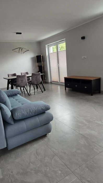 Komfortowe 3 pokoje 69 m² z ogródkiem i garażem | Reda Betlejem | Od zaraz
