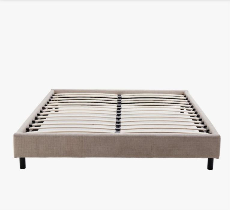 Cama de casal nova