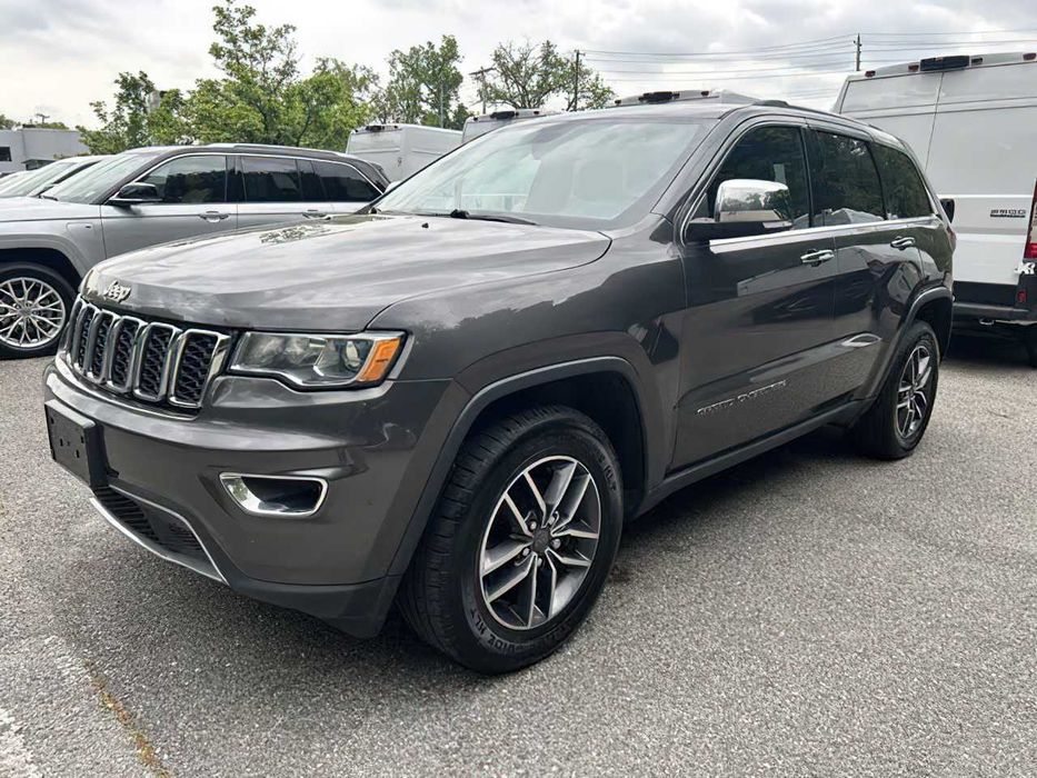 Jeep Grand Cherokee      2020