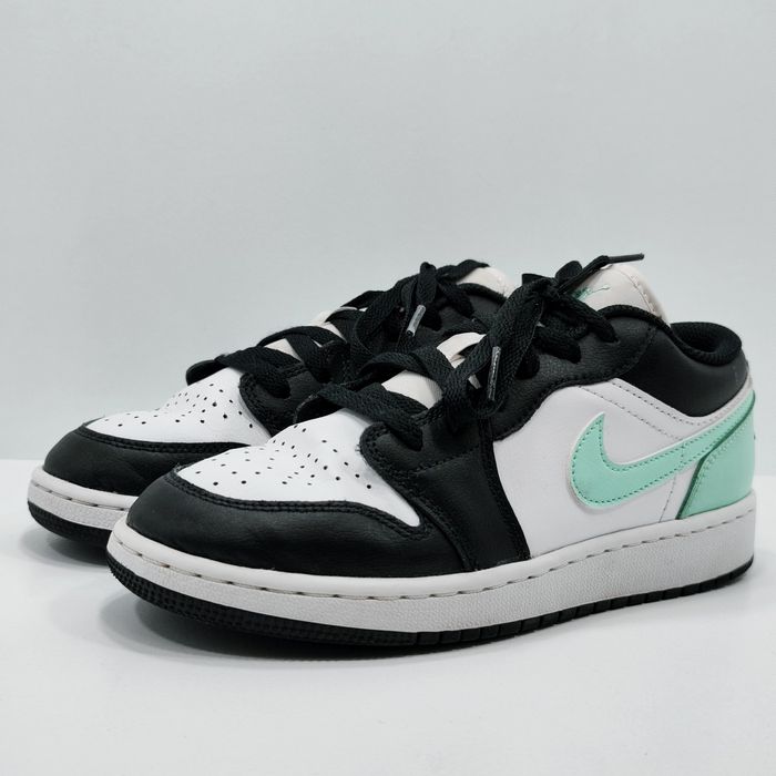 кросівки Nike Air Jordan 1 Low.